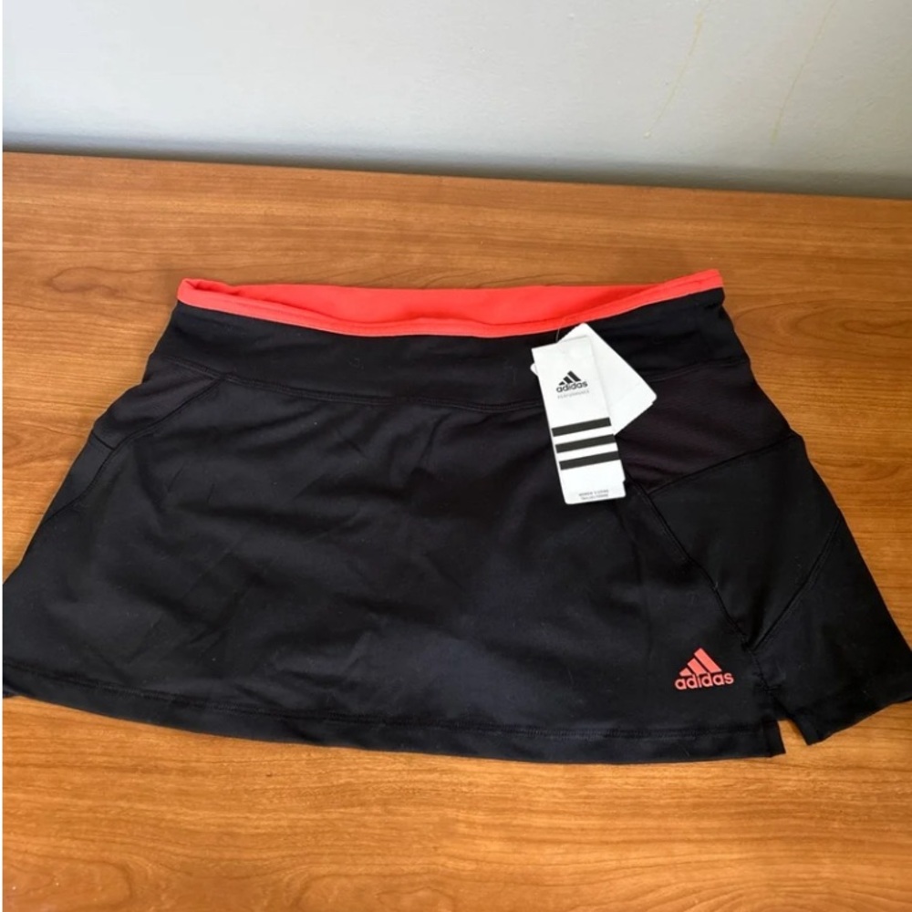 Adidas Women’s  tennis Golf Skort Medium
